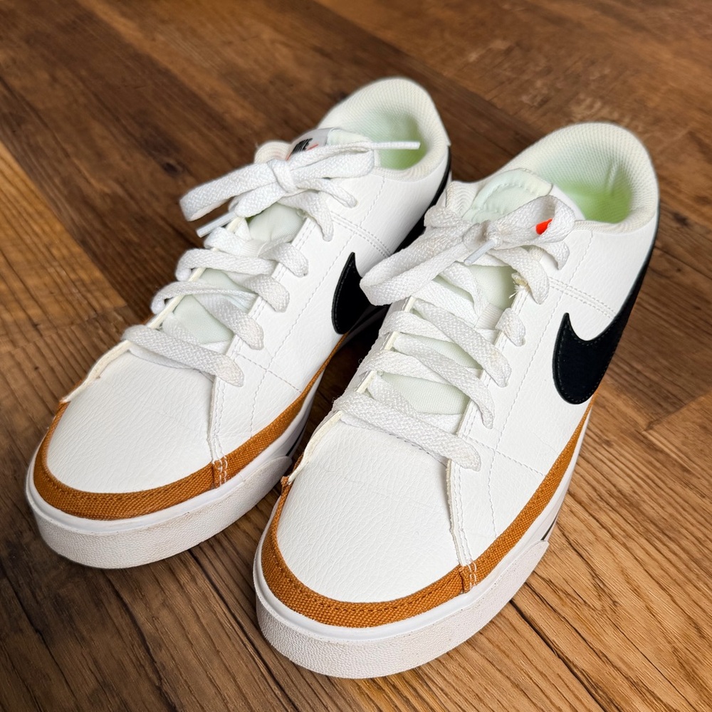 Women's Nike Court Legacy Next Nature Sneakers Size 10